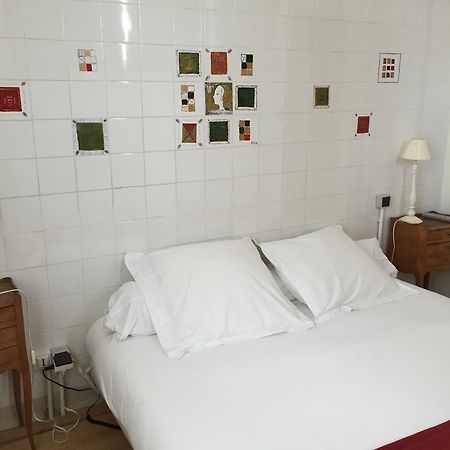 Chambres D'Hotes - Villa Ariane Honfleur Oda fotoğraf